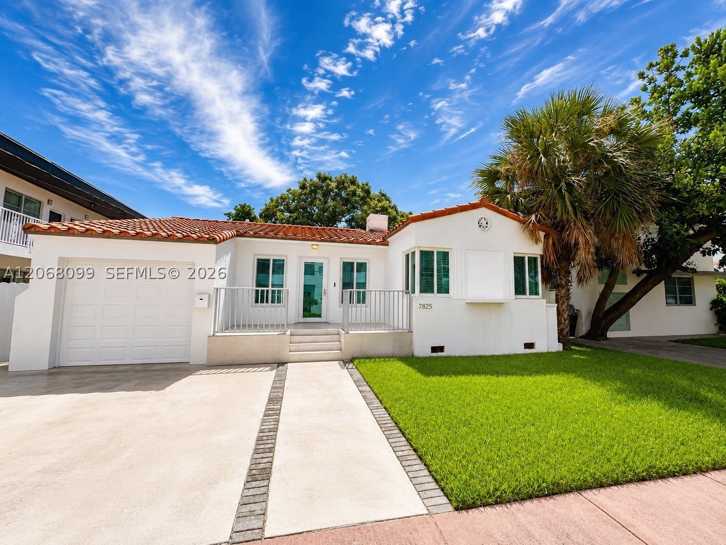 7825 Byron Ave – photo 1