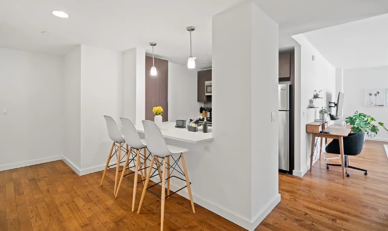 252 W 26th St – photo 2