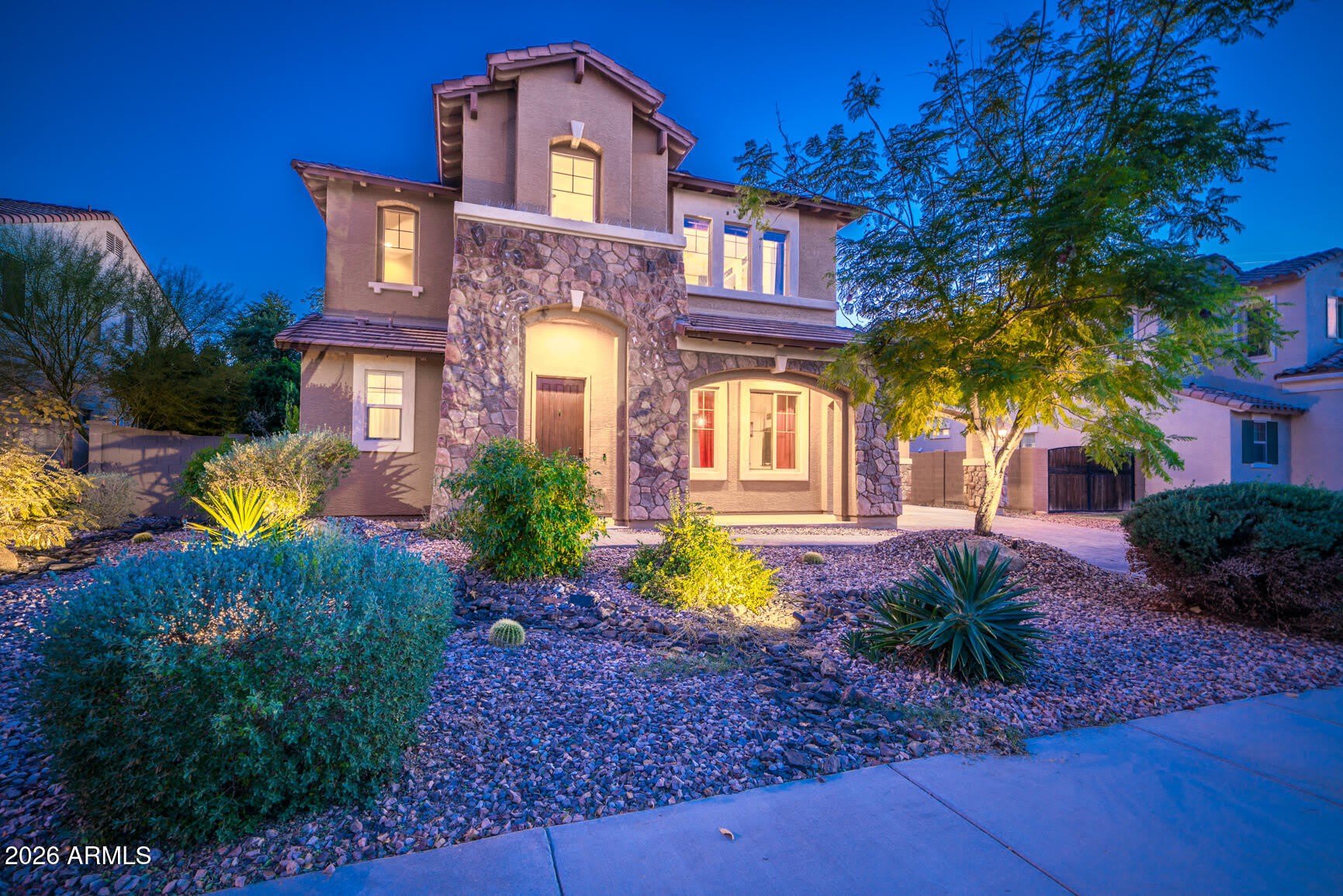 2681 E HAMPTON Lane – photo 1