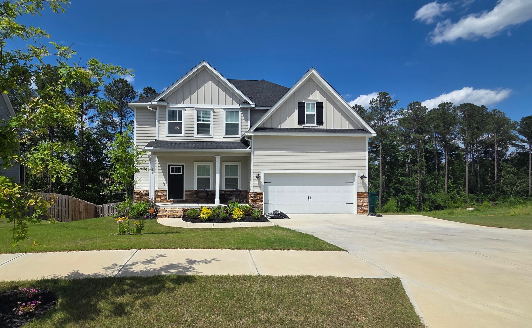Whispering Pines – photo 1