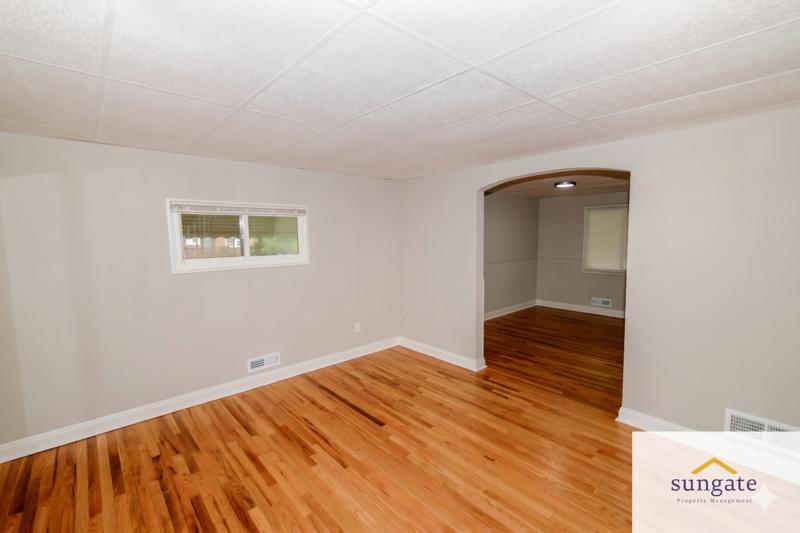 3427 North Point Rd – photo 3