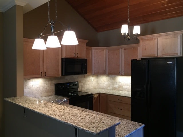 3 BDRM TOWNHOUSE IN BROUSSARD – photo 2