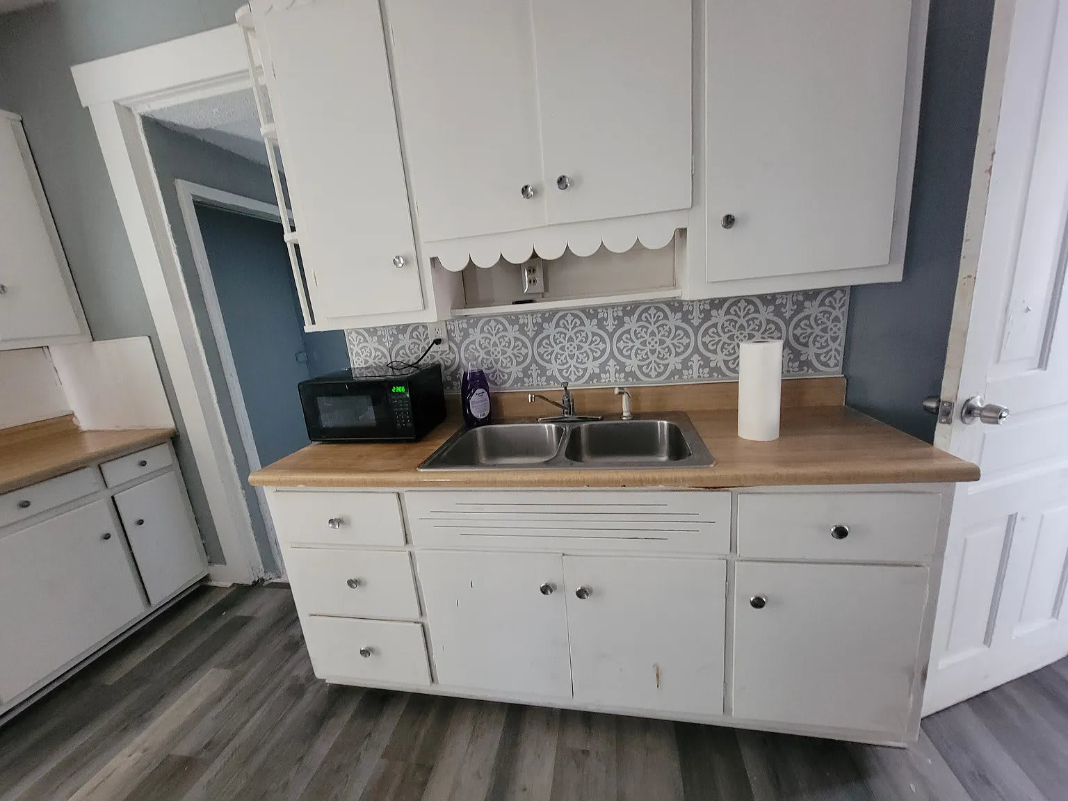 35 Burlington Ave – photo 4