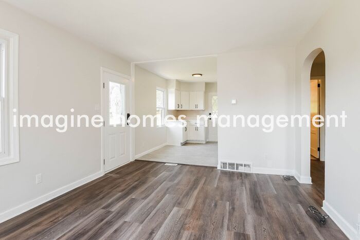 3017 Belleville Street – photo 5