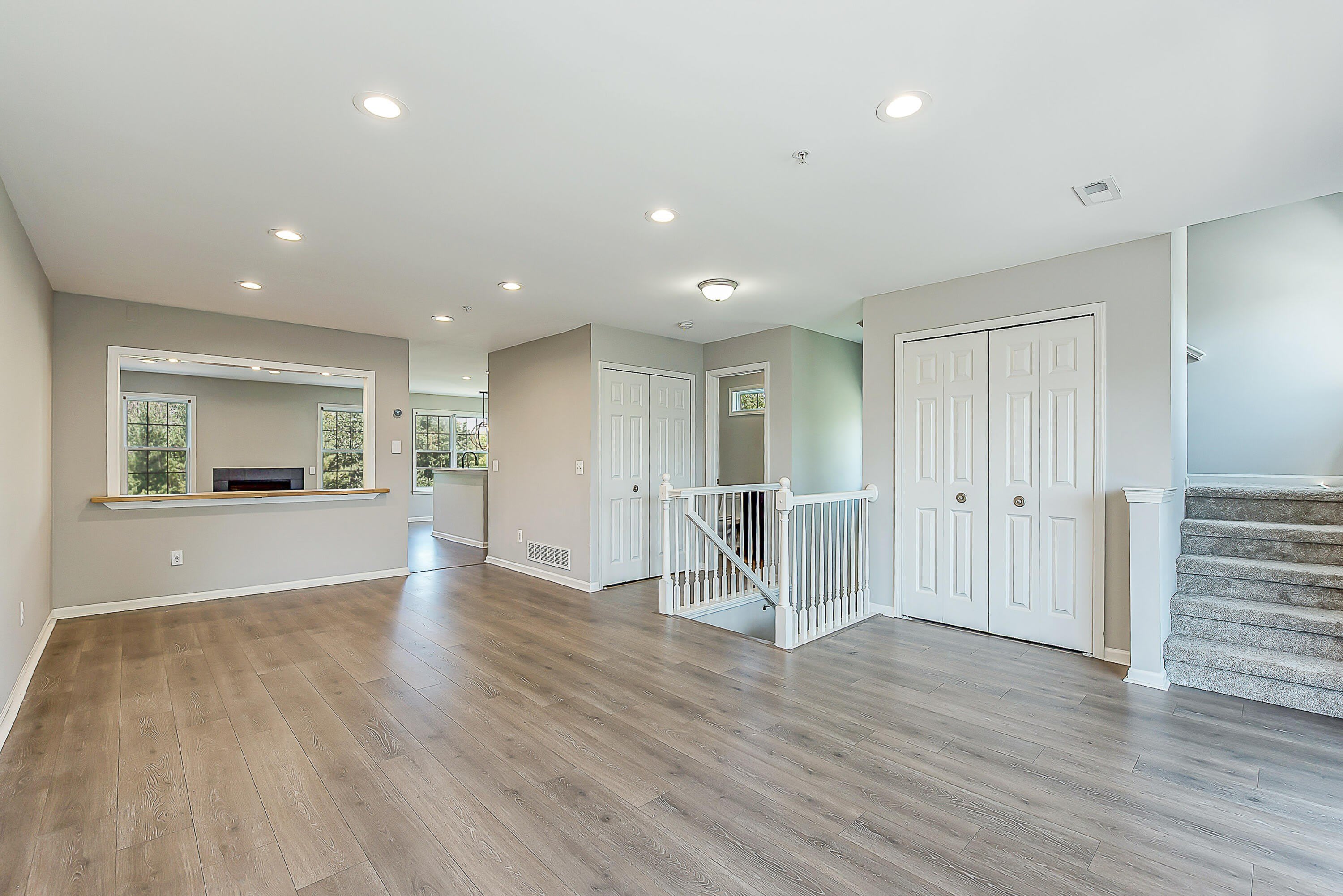 2865 Barclay Way – photo 5