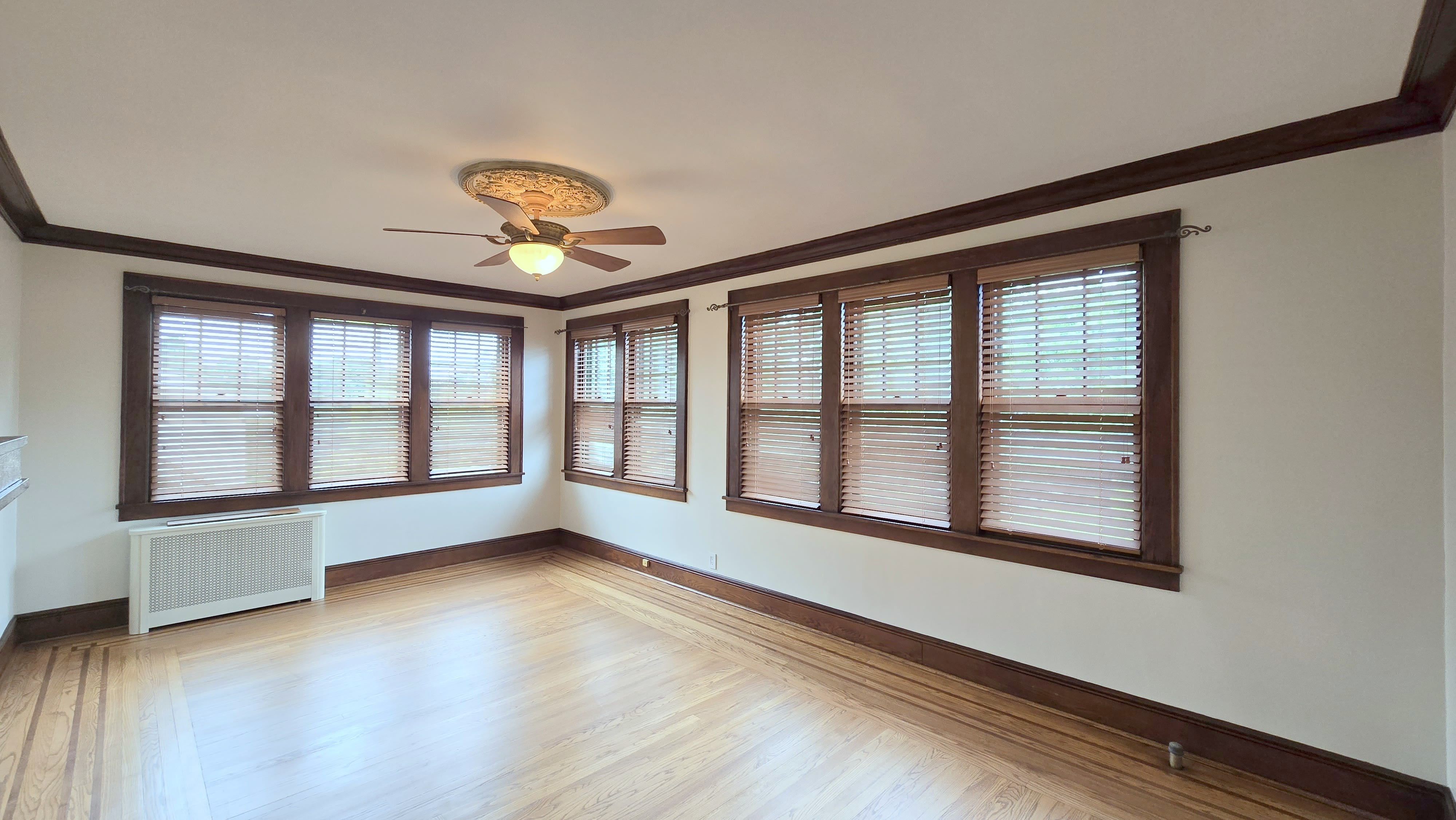75 Williamson Avenue – photo 3