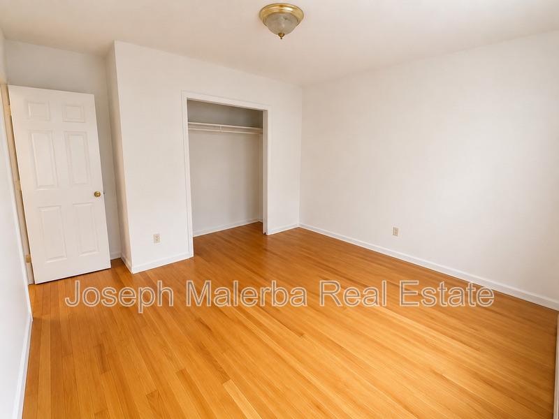 34 Merchants Ave – photo 4