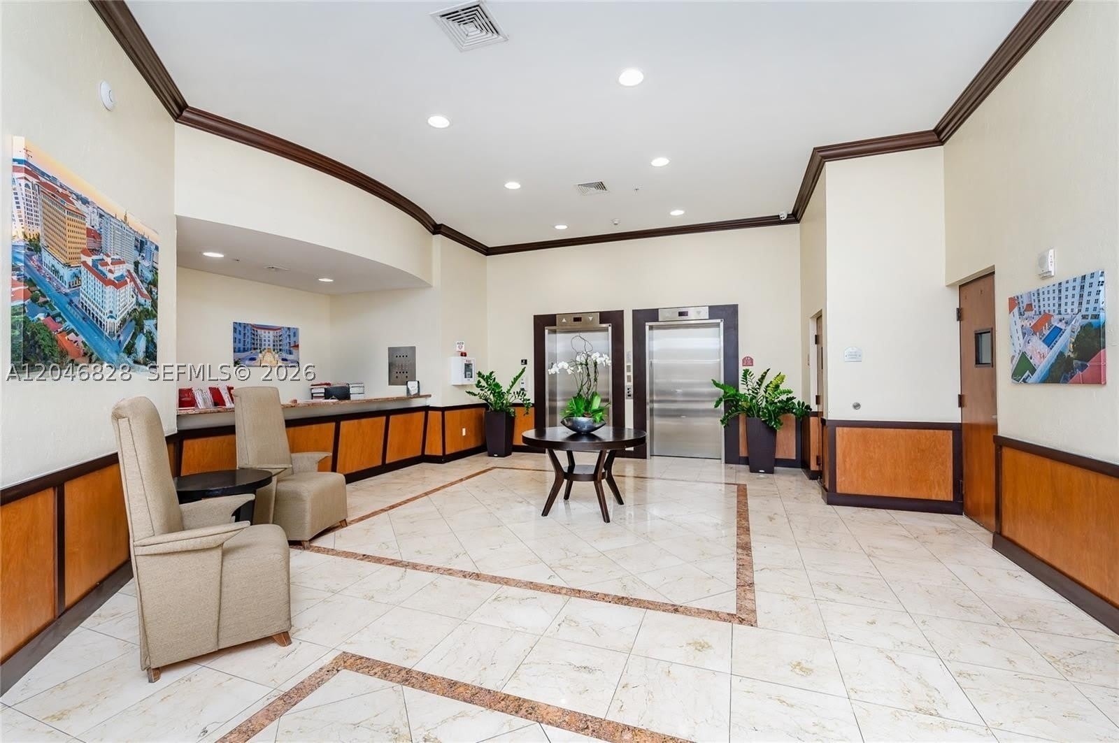 2030 S Douglas Rd – photo 3