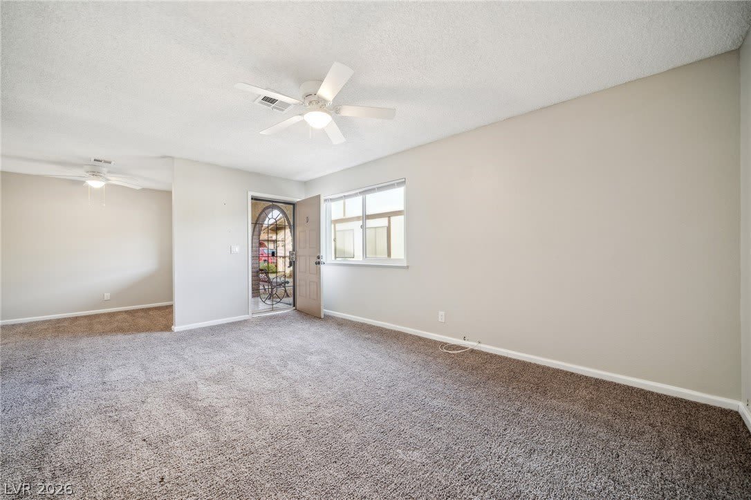 5733 Smoke Ranch Road – photo 3