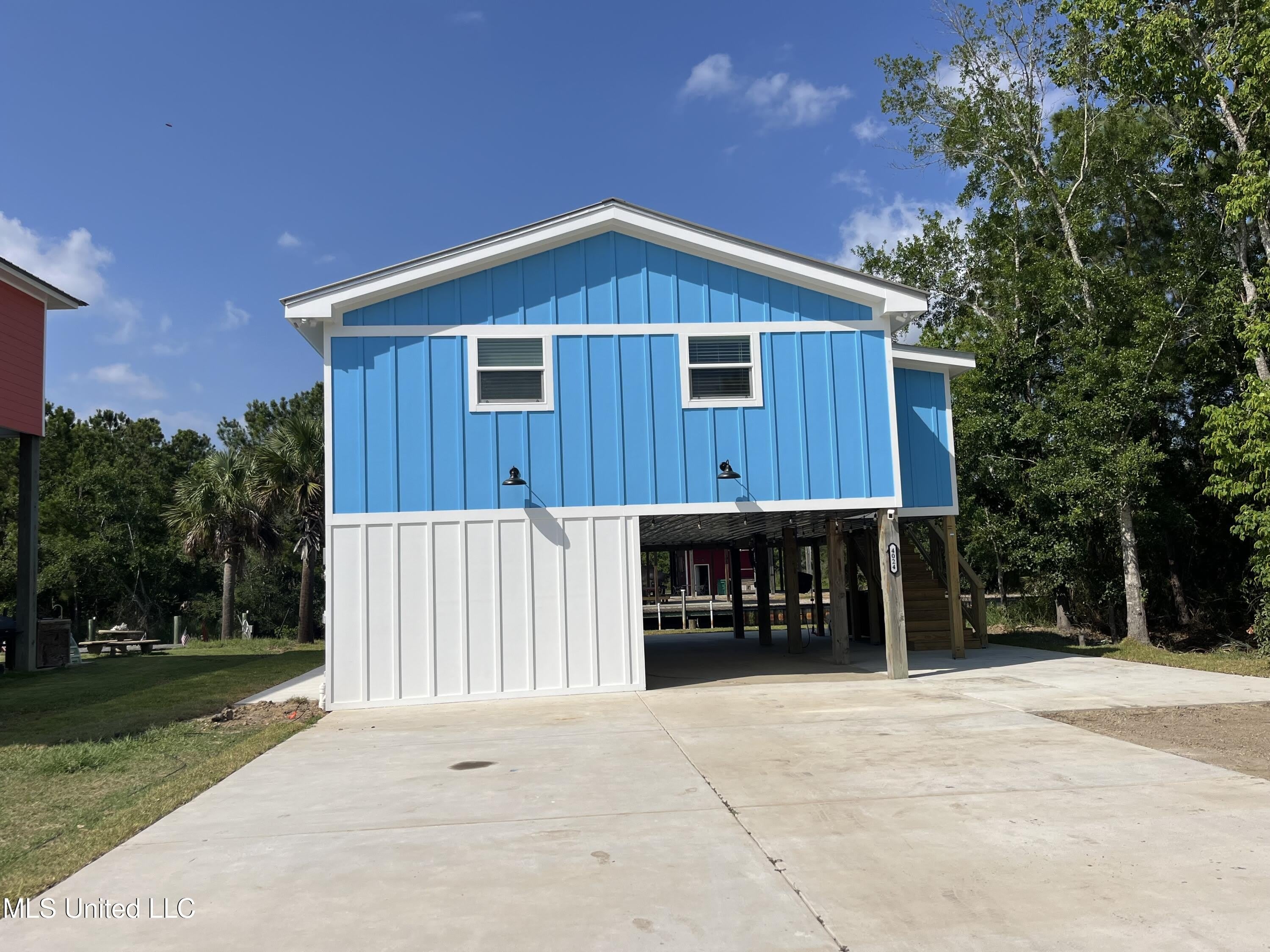 4024 Blue Jay Street – photo 2