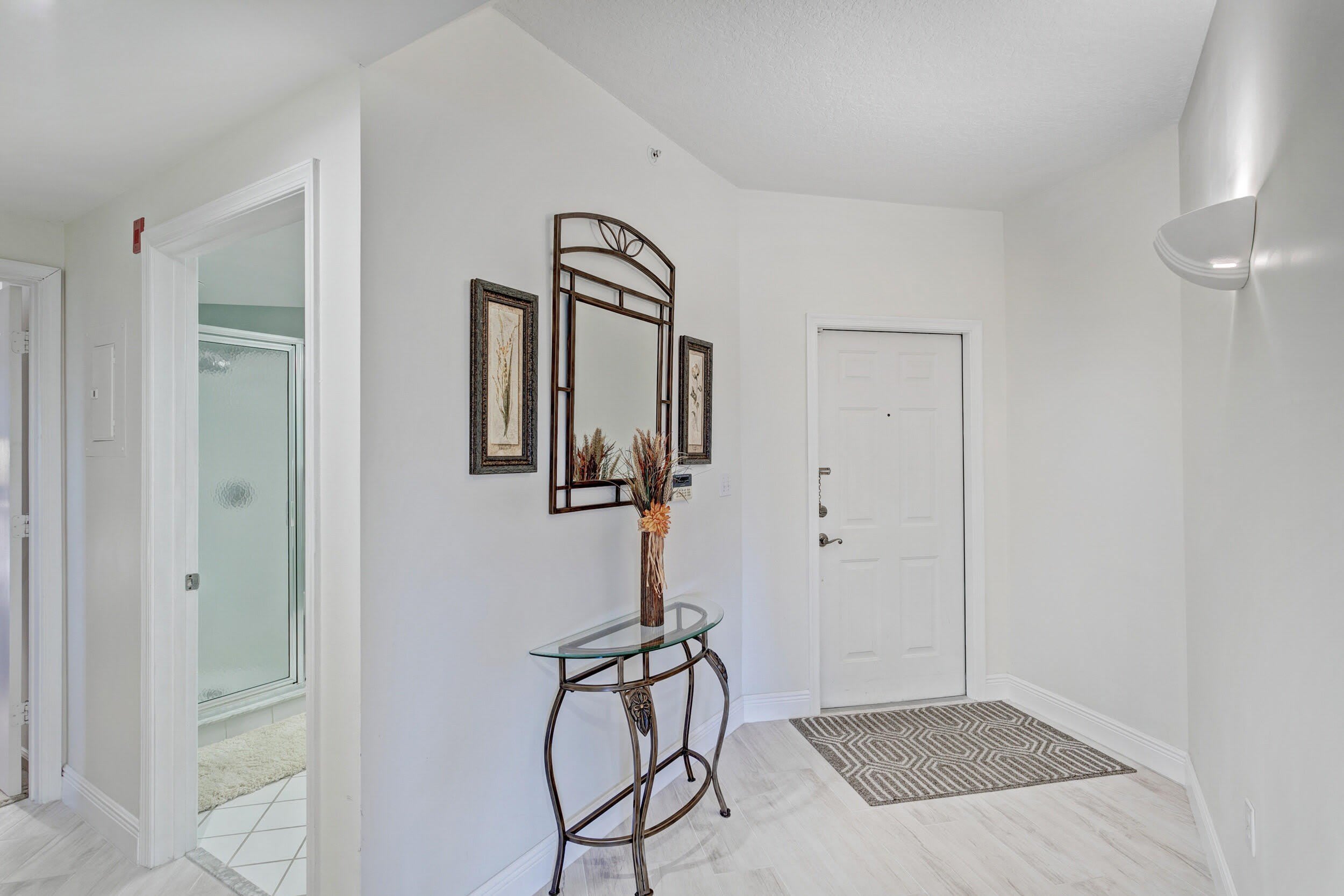 500 Uno Lago Drive – photo 5
