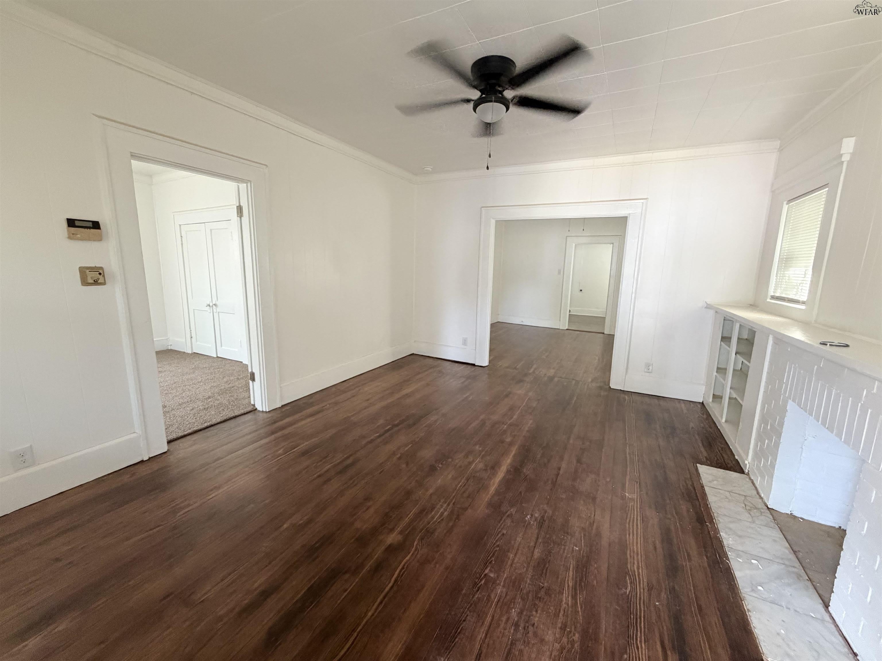 2115 AVENUE F – photo 2