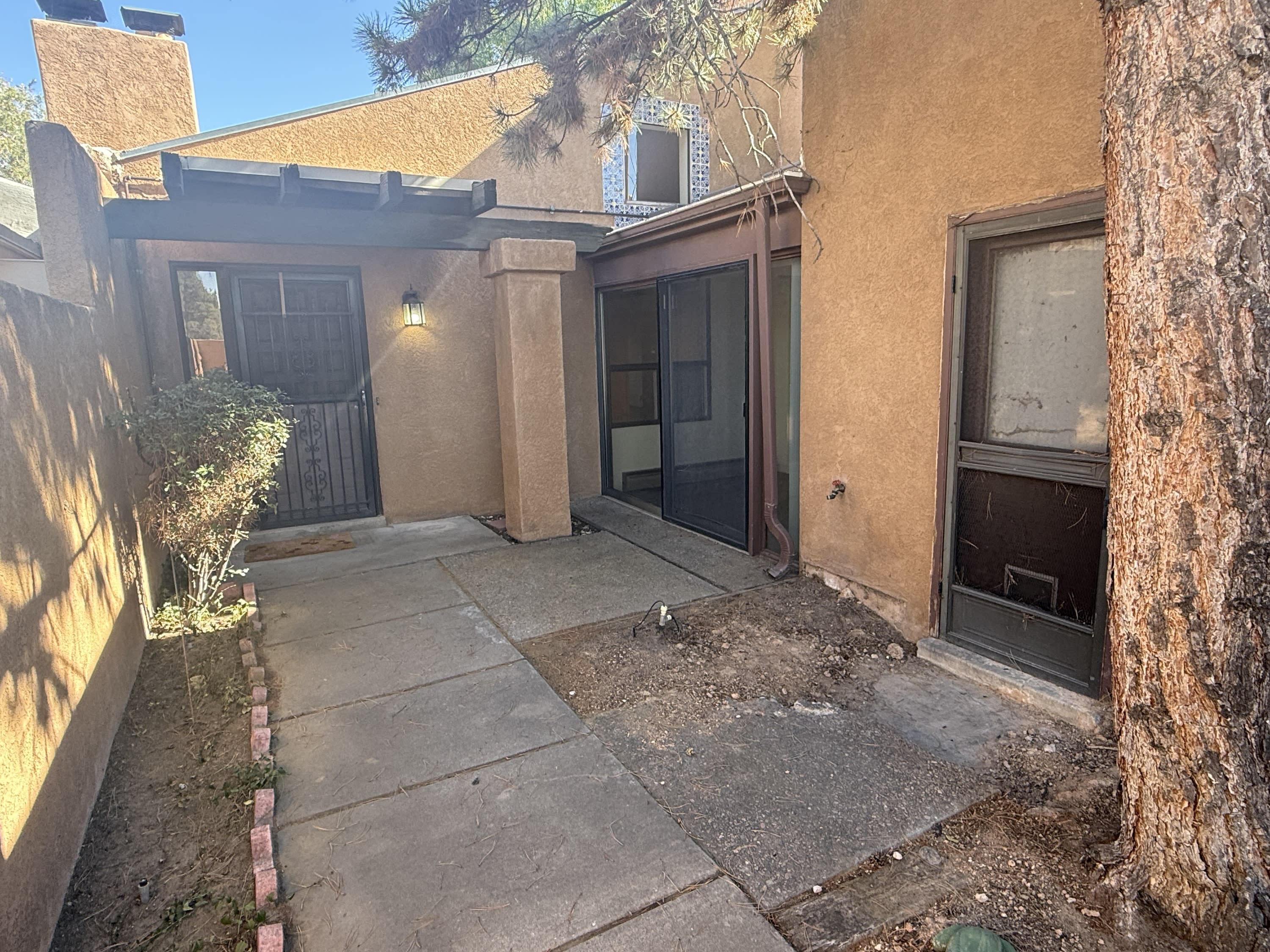 2909 Cutler Avenue Northeast – photo 3