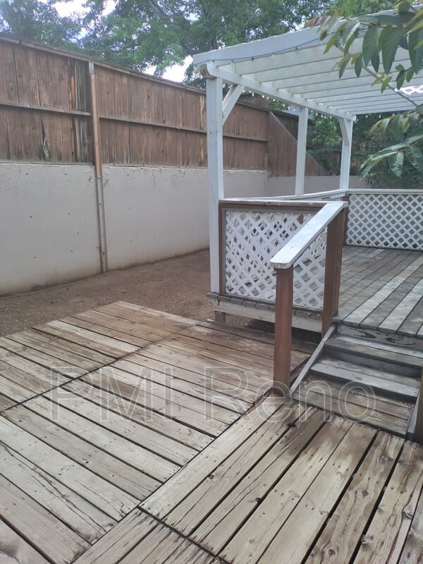 6440 Lotus St – photo 4