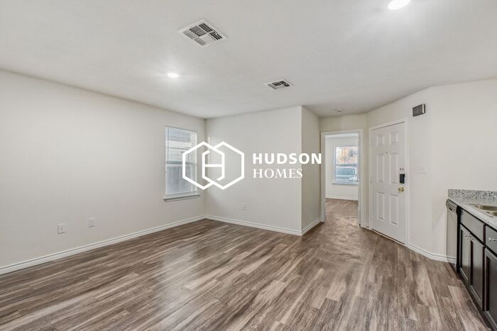 925 Grape Street – photo 3