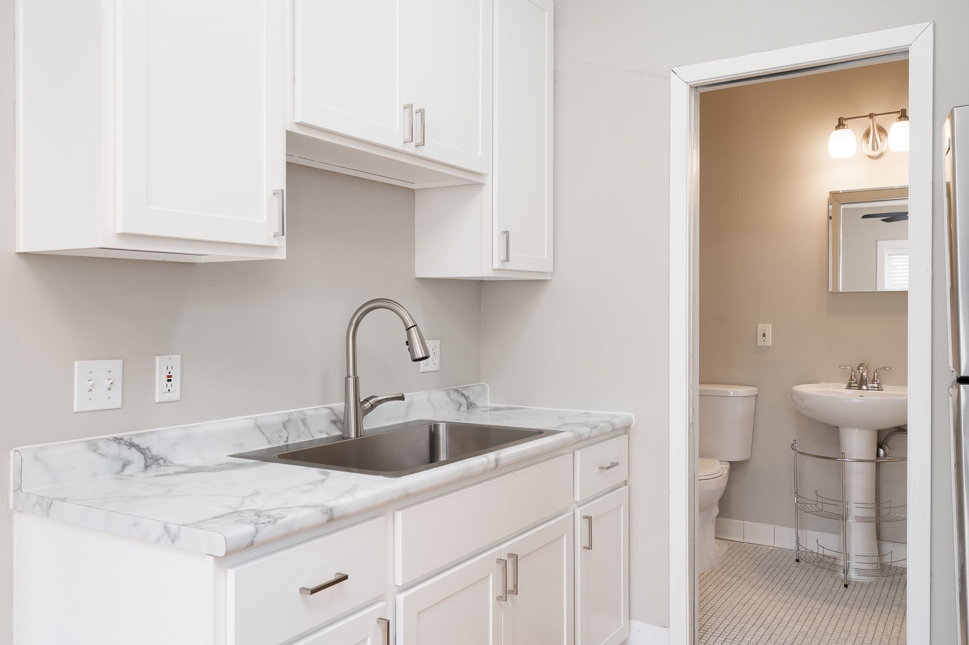 Oak Grove Downtown – photo 2