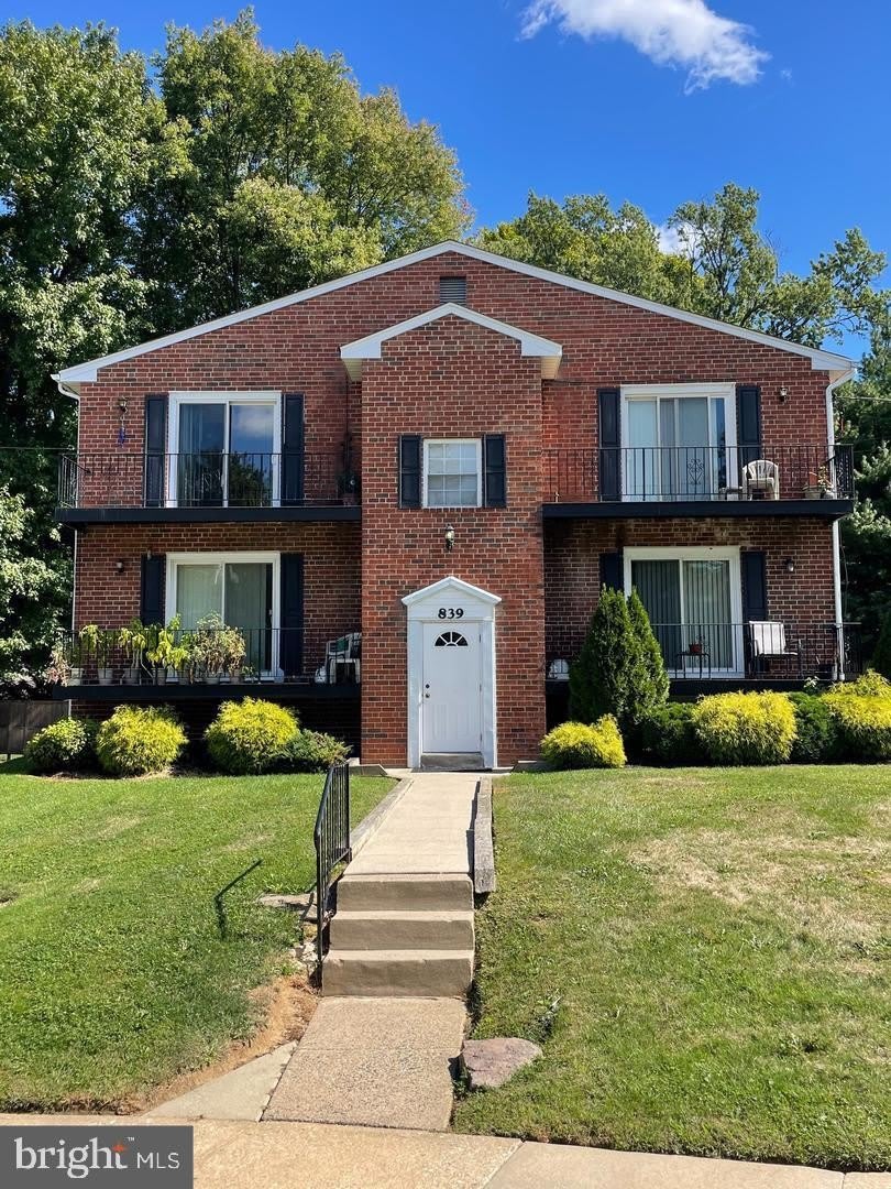 839 GARRETT Lane – photo 1