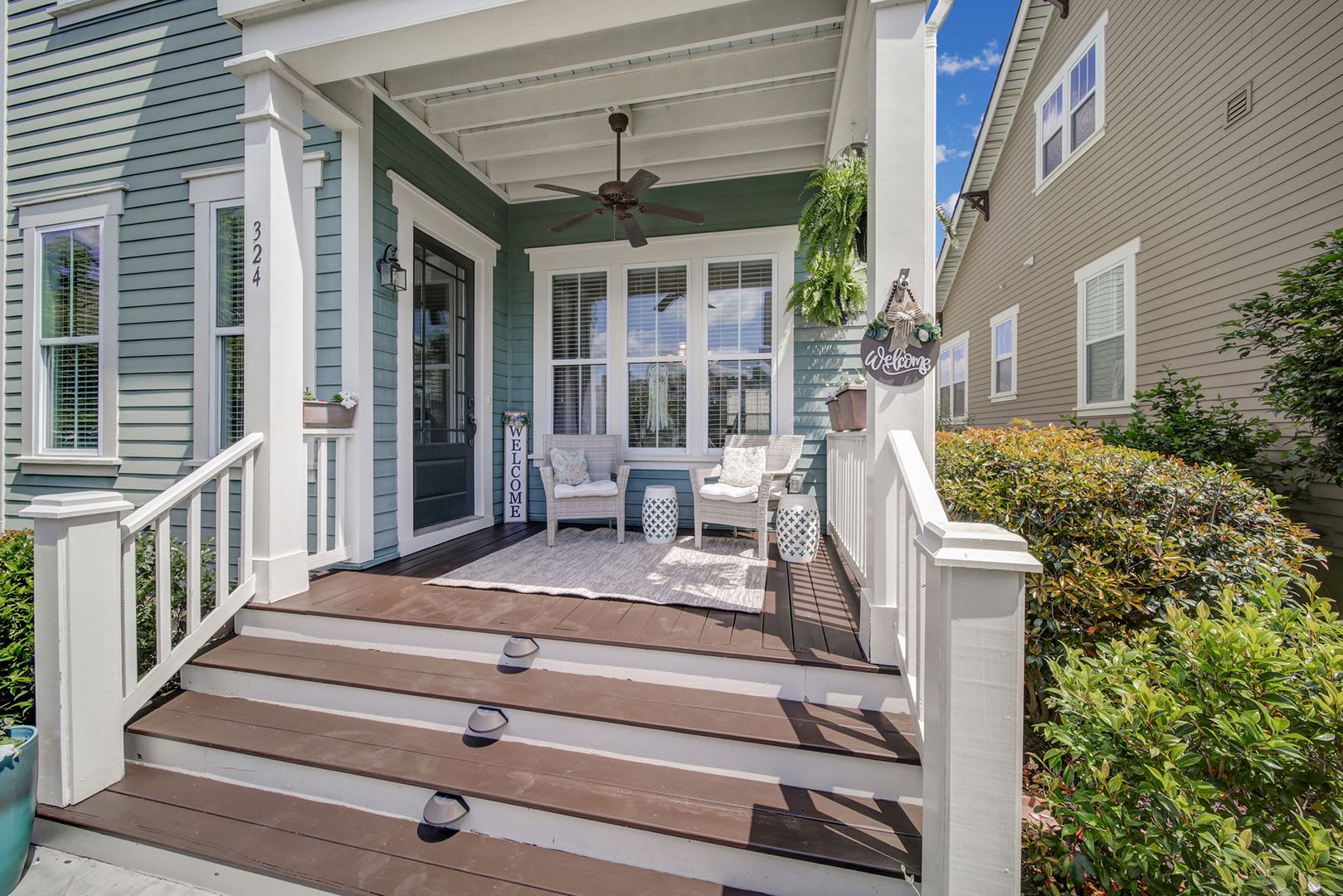 Coming Soon 3 Br 2 5Ba Newly Renovated Single Family Home 2 Car Garage Parking Great Backyard – photo 3