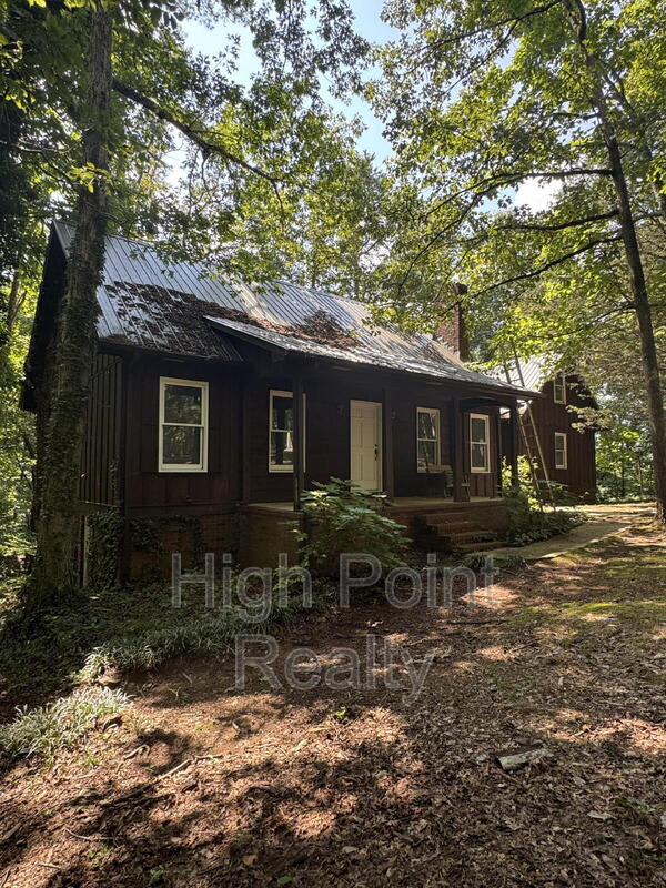 6201 Robin Lane Northwest – photo 1