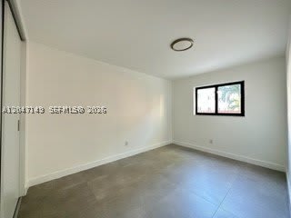2924 Day Ave – photo 5
