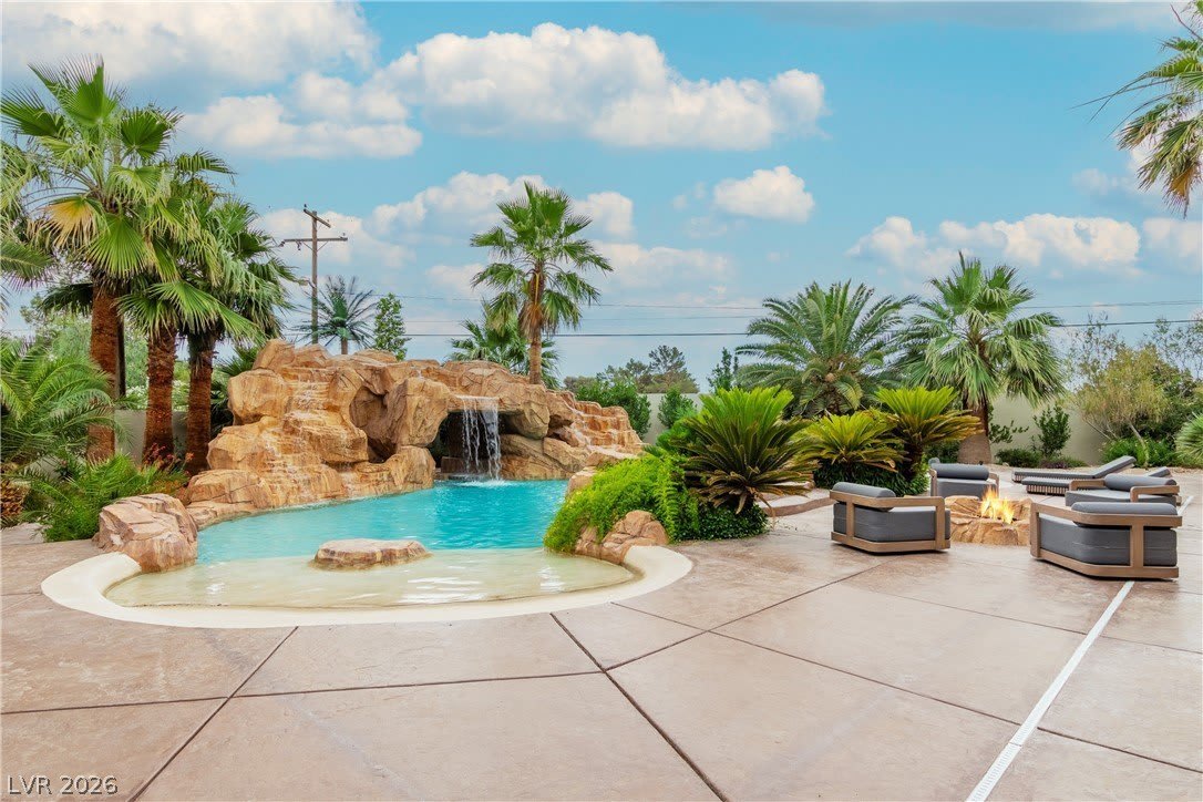 7270 Loma Alta Circle – photo 2