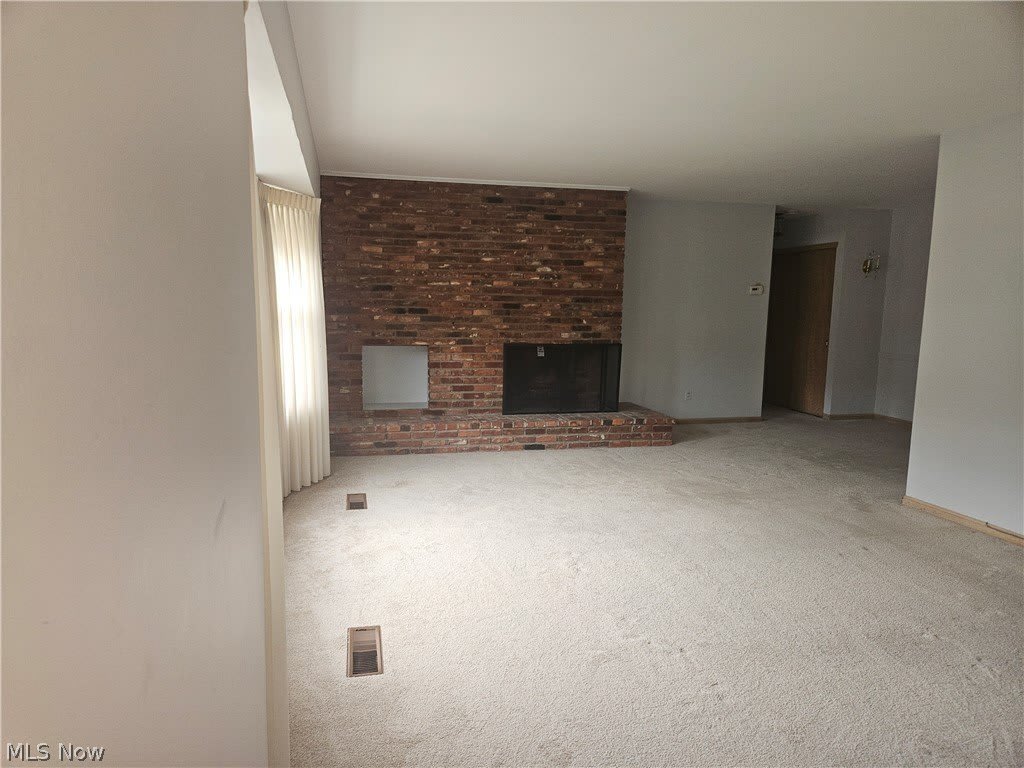 7010 Carriage Hill Drive – photo 4