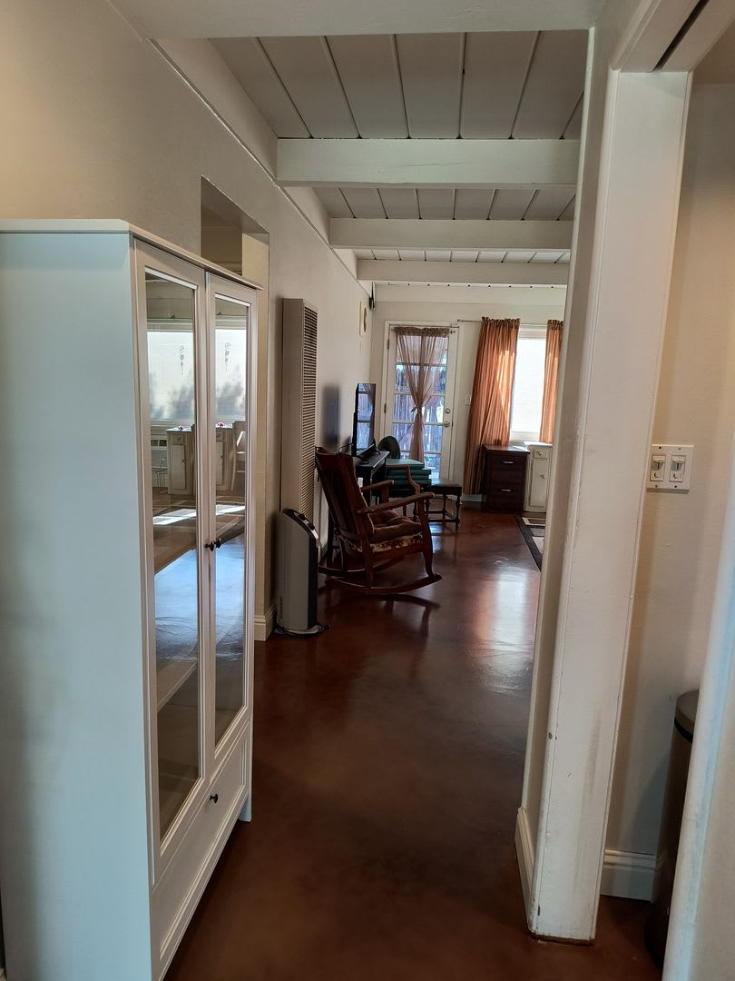 Short Term Rental Fully Furnished And Move In Ready – photo 5