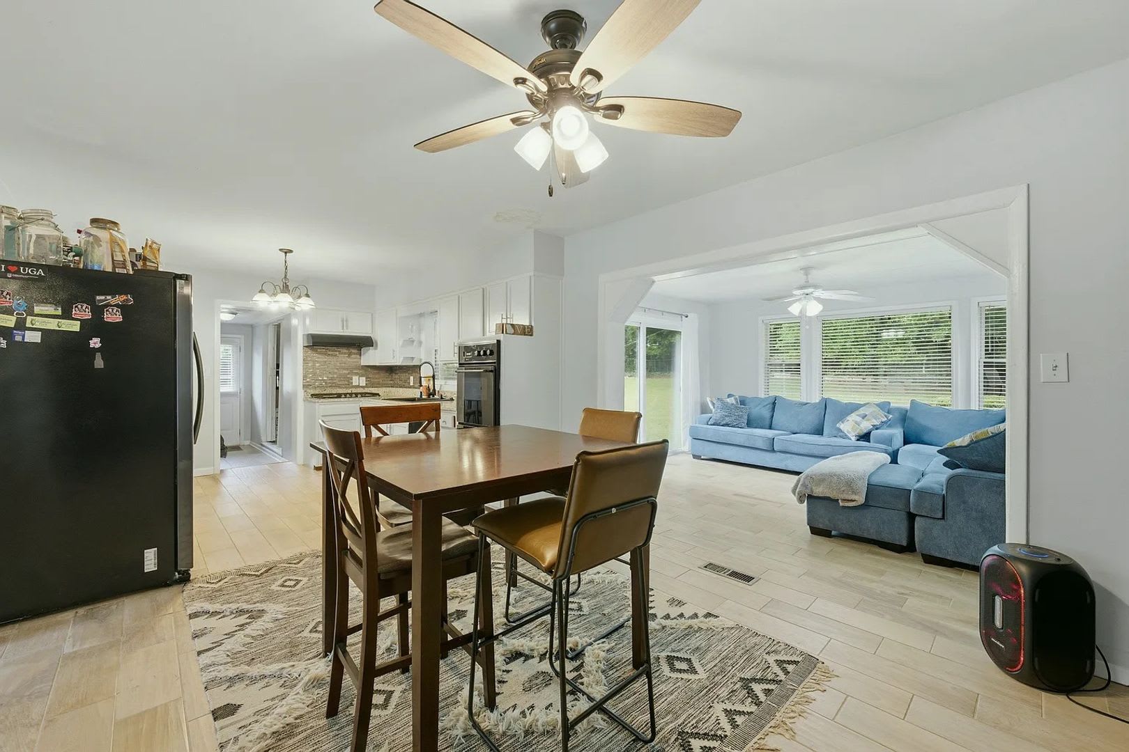 Room in 4 Bedroom Home in Atlanta – photo 5