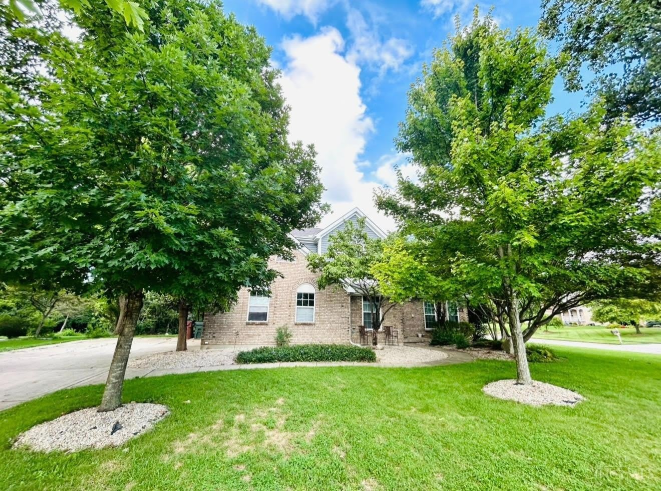 6112 Tarn Circle – photo 2