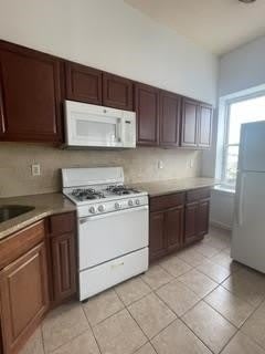 2605 NEW YORK AVE – photo 2
