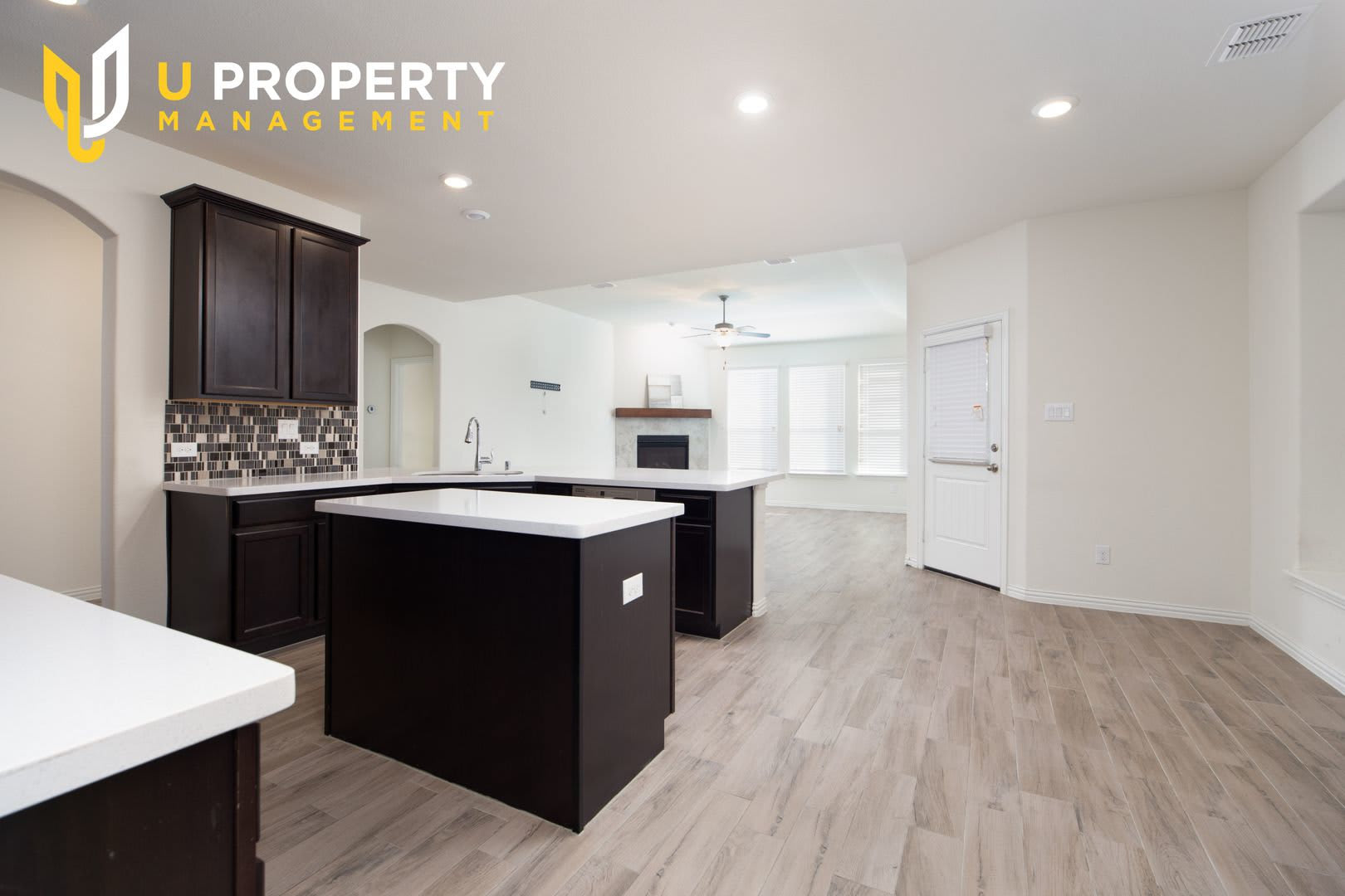 It's not just spacious, but a testament to modern living tailored for big families!!! – photo 4