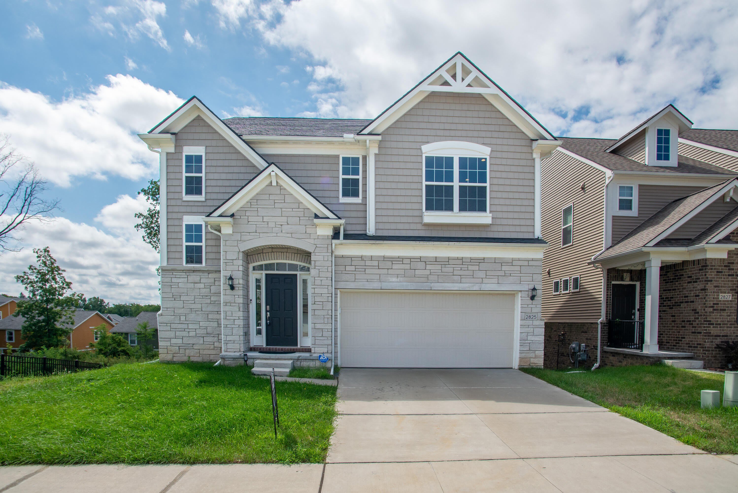 2825 Dillon Drive – photo 2