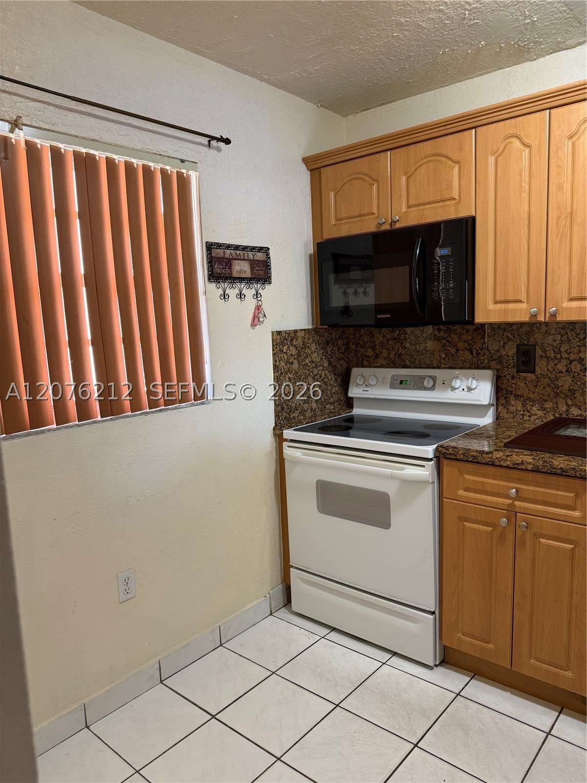 1855 W 60th St – photo 4