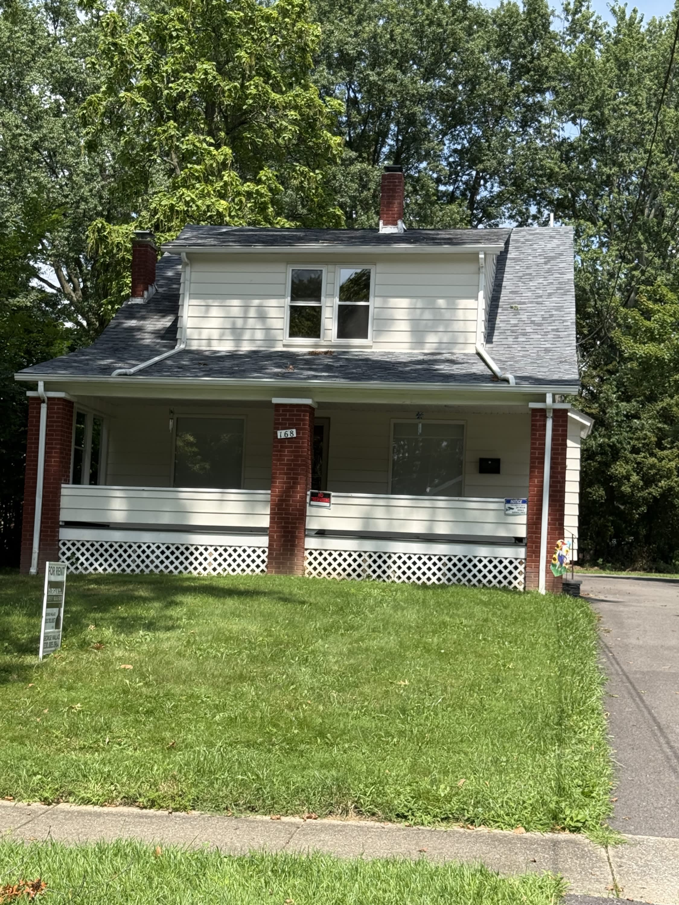 168 Lowell Avenue – photo 1