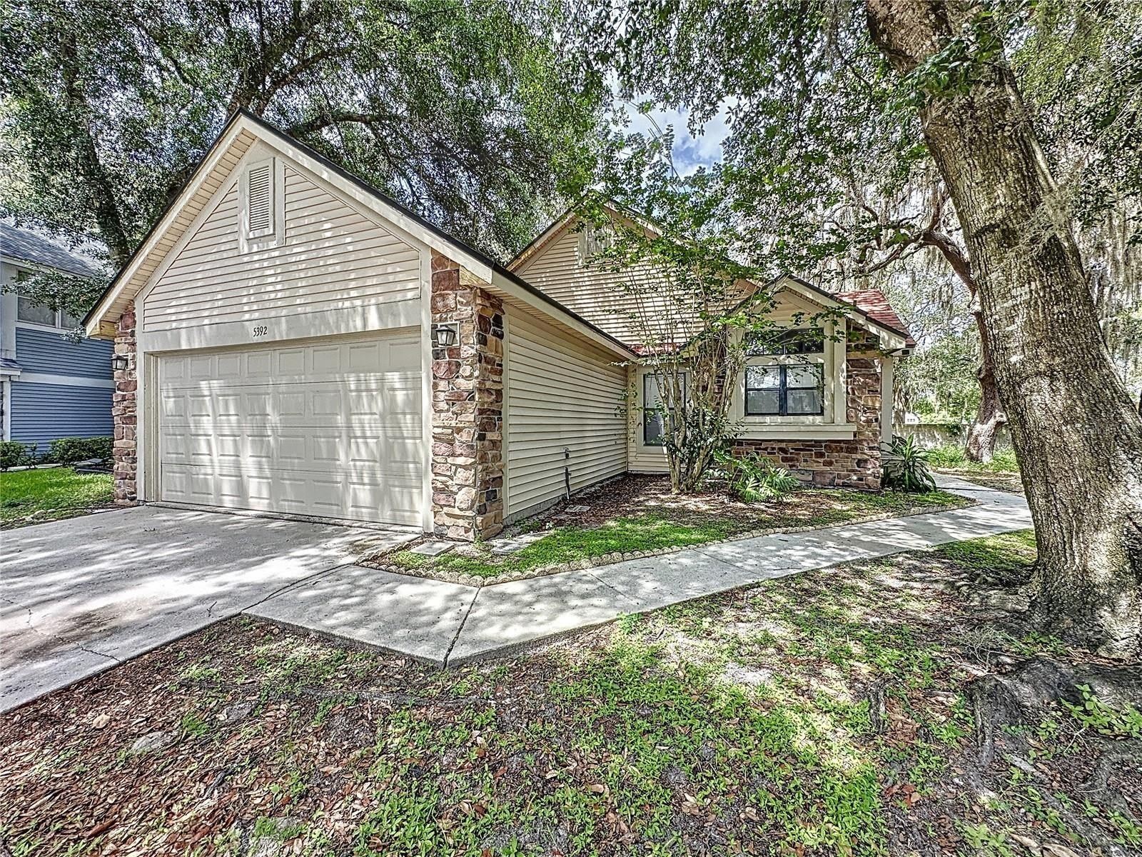 5392 ROCKING HORSE Place – photo 1