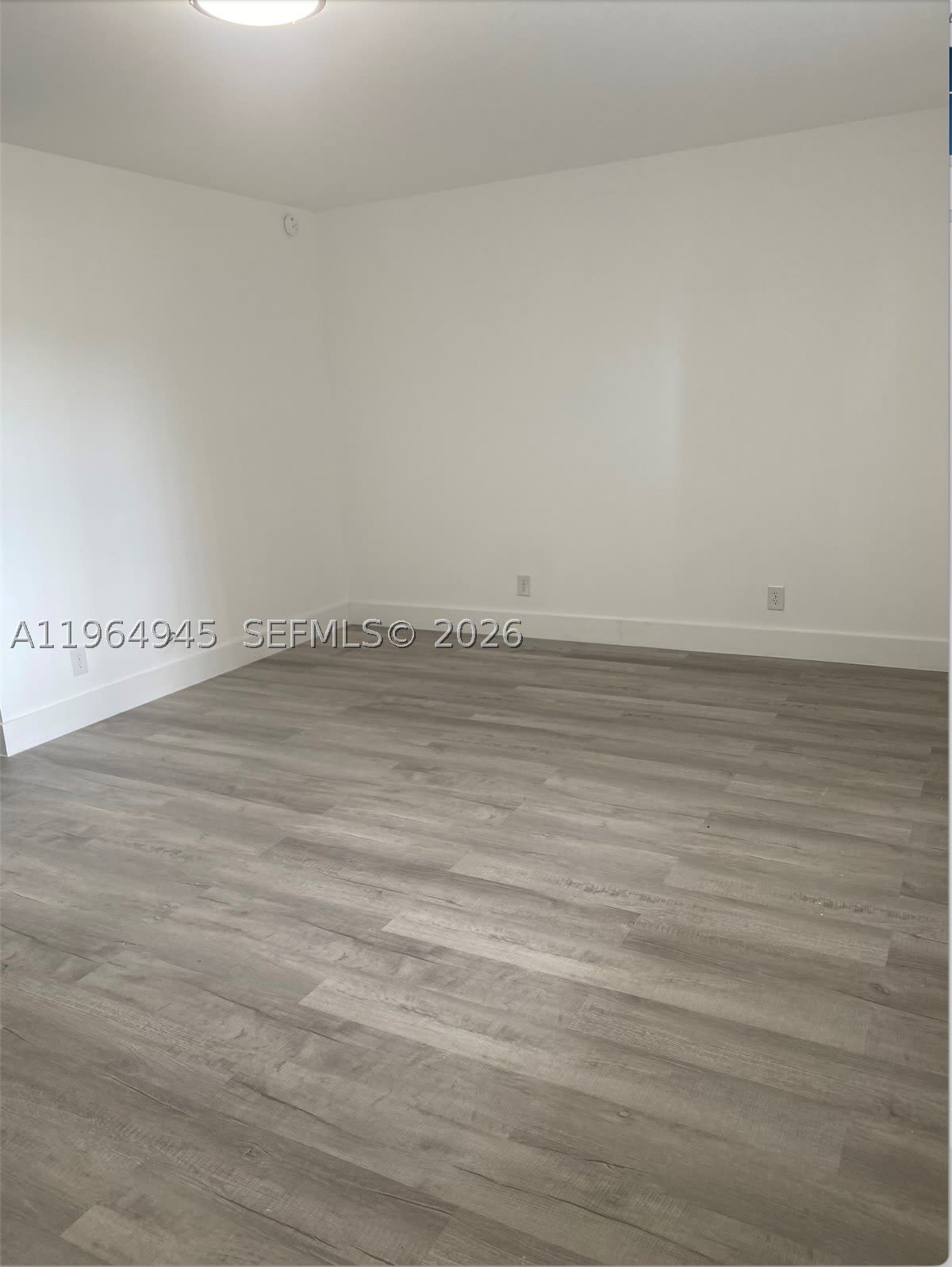 13455 SW 9th Ct – photo 2