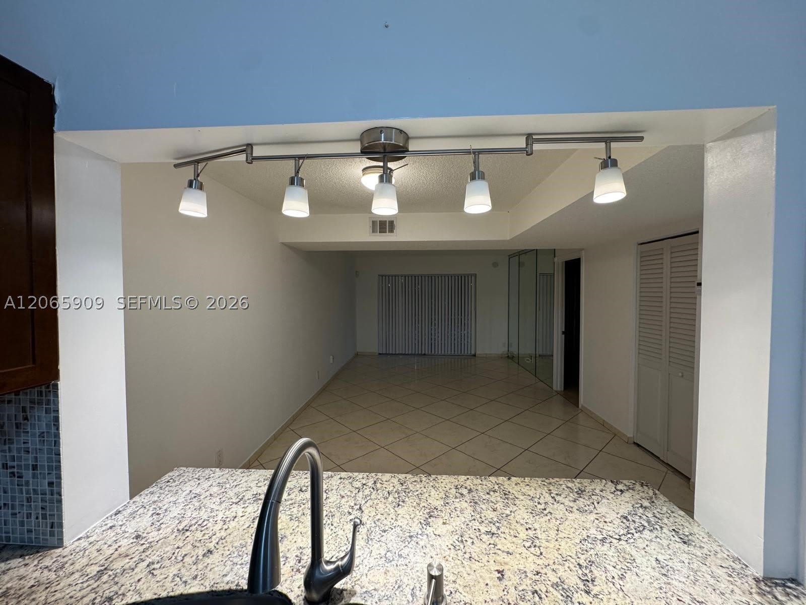 3022 Coral Springs Dr – photo 4