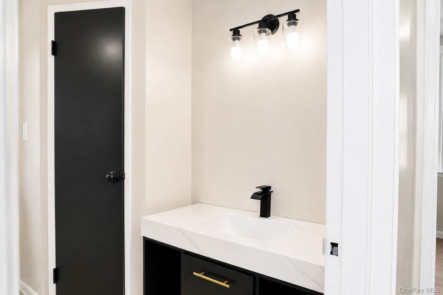 201 Ludingtonville Road – photo 5