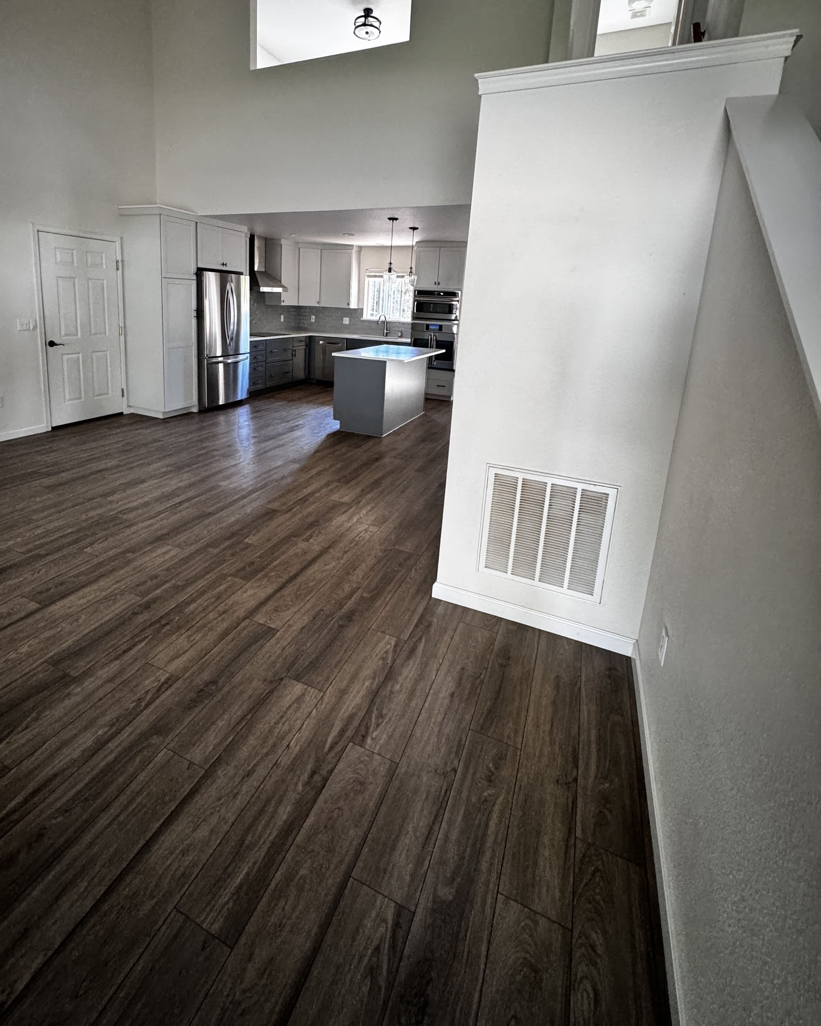 1541 Village Way – photo 3