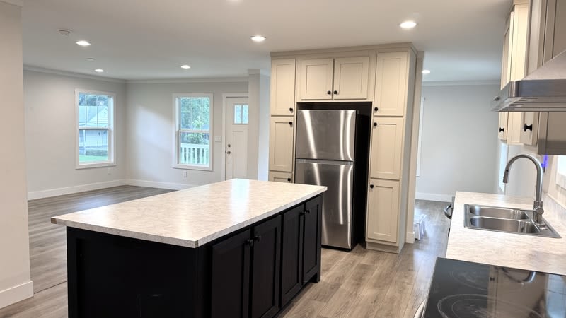 209 King Street – photo 3