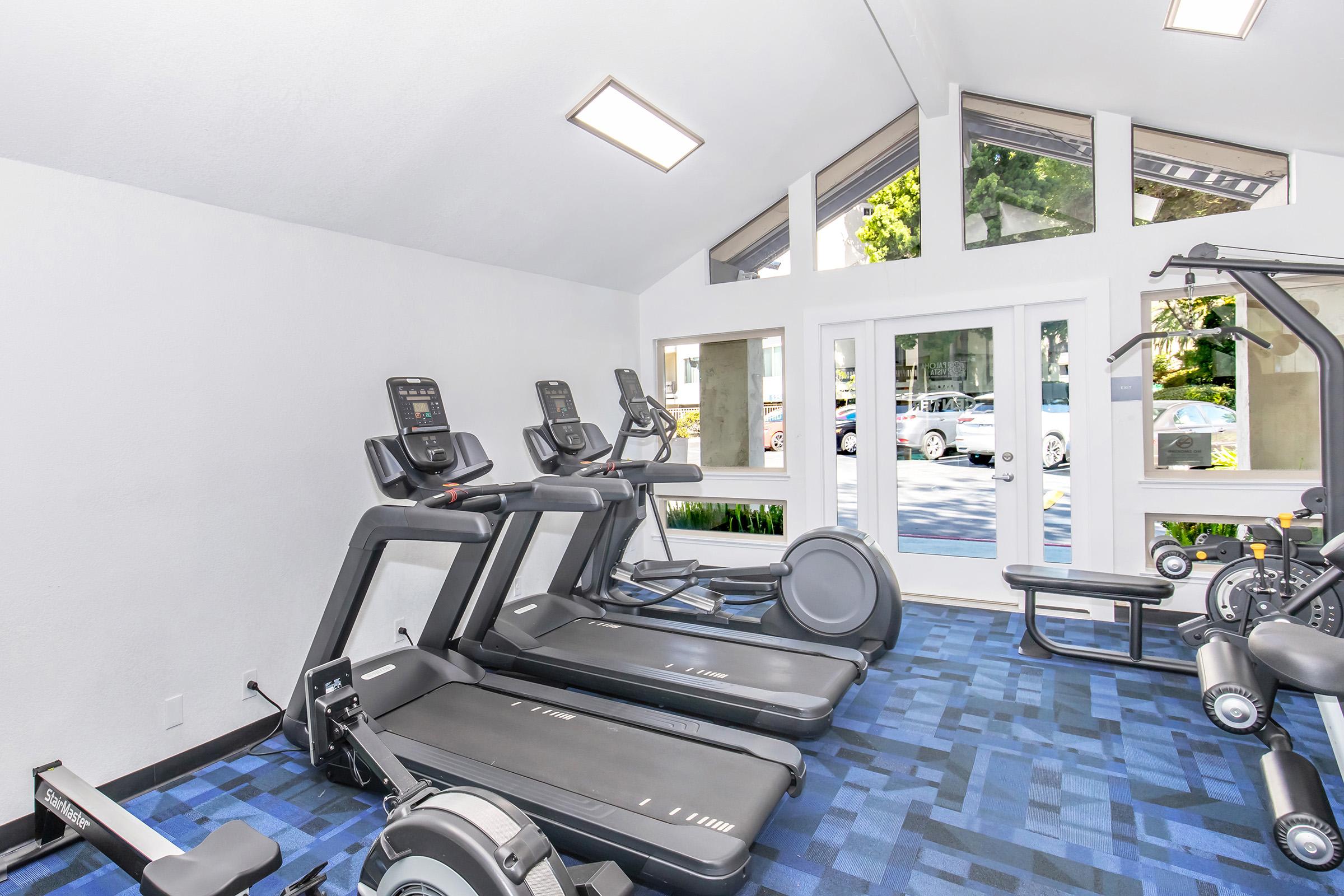 Paloma Vista Apartment Homes – photo 5