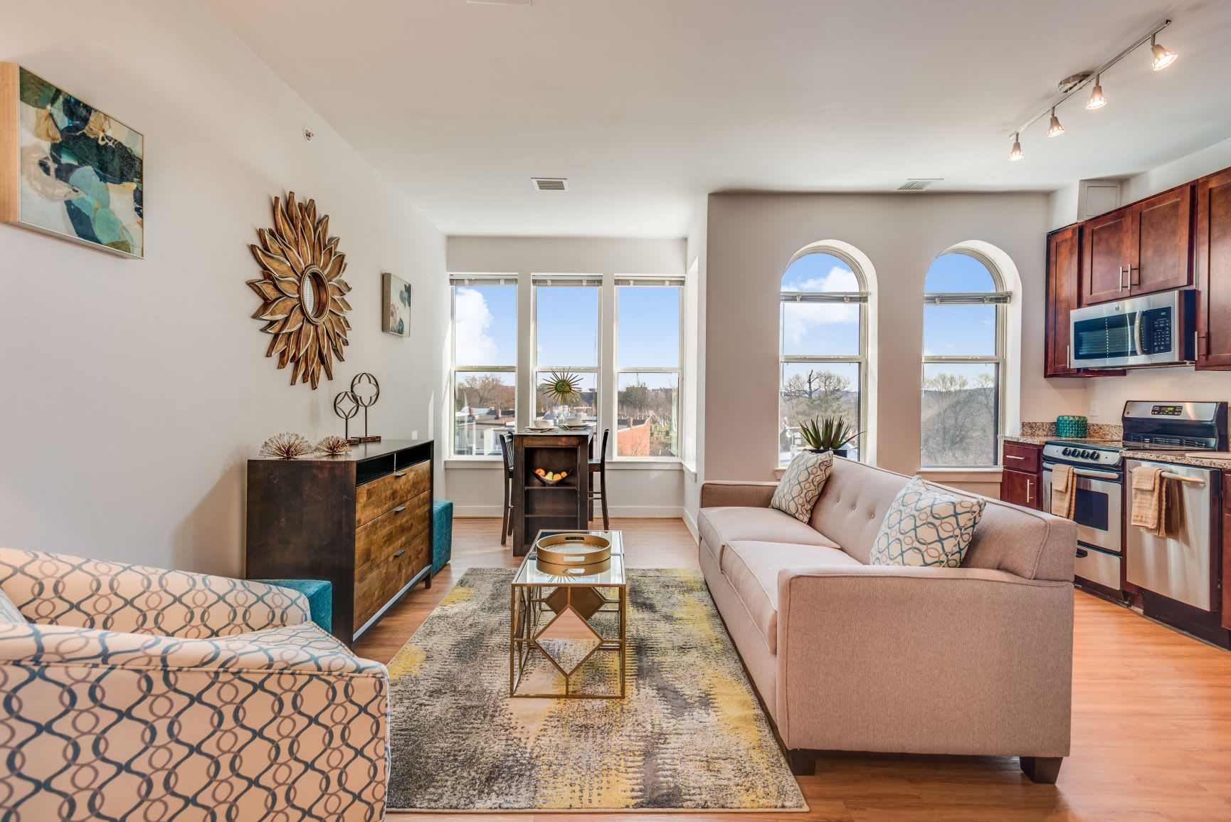 1600 Pennsylvania Ave SE – photo 4