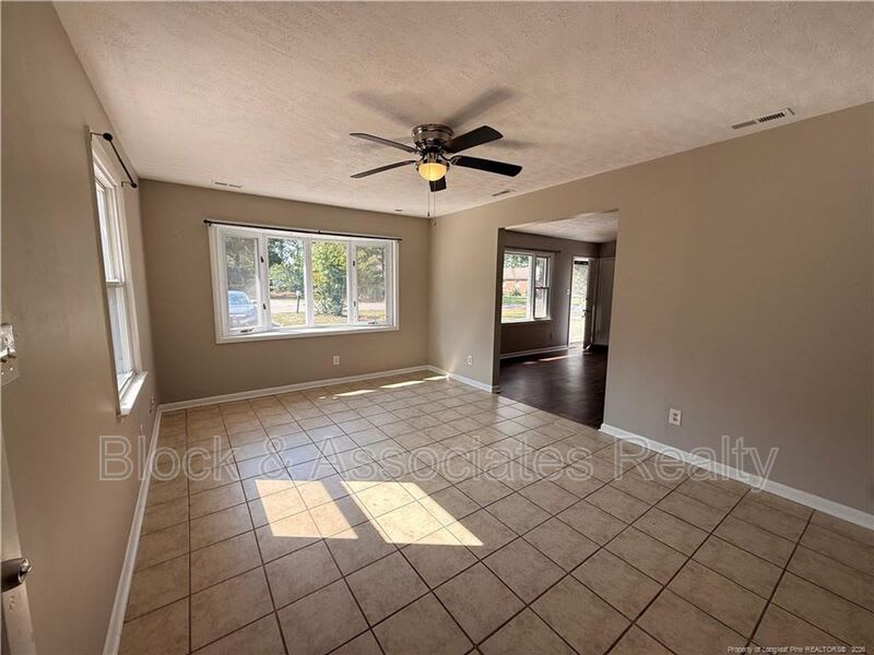 4805 Fellows Ct – photo 5