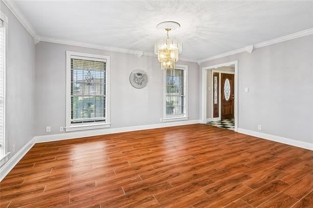 1400 WISTERIA Drive – photo 4