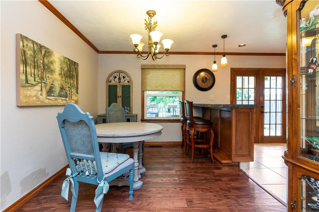 1504 Johnston Drive – photo 4