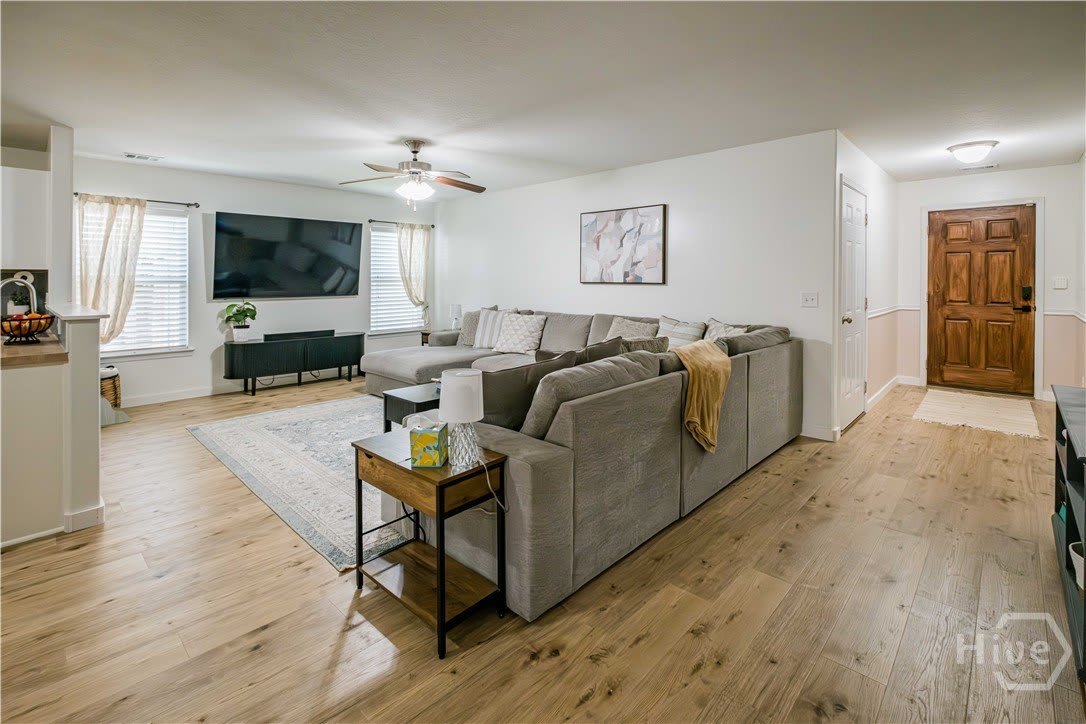 17 Raintree Way – photo 3