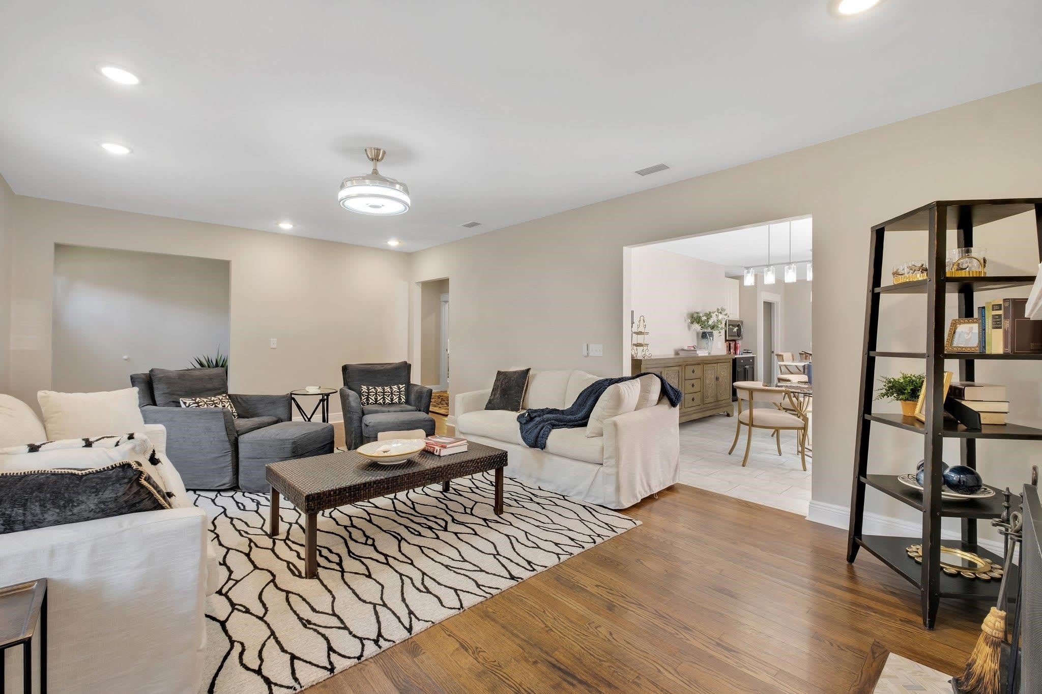 518 Ingleside Avenue – photo 3