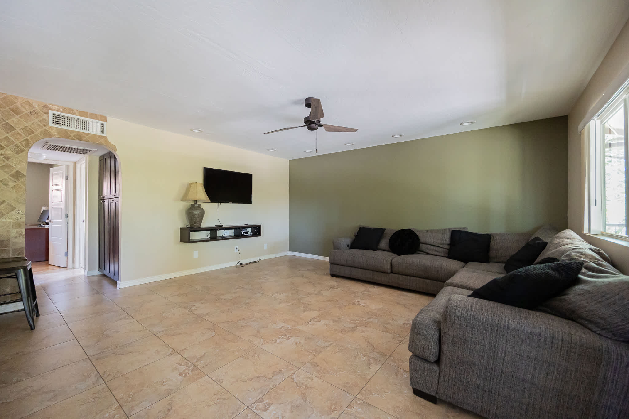 1207 N 84TH PL – photo 5