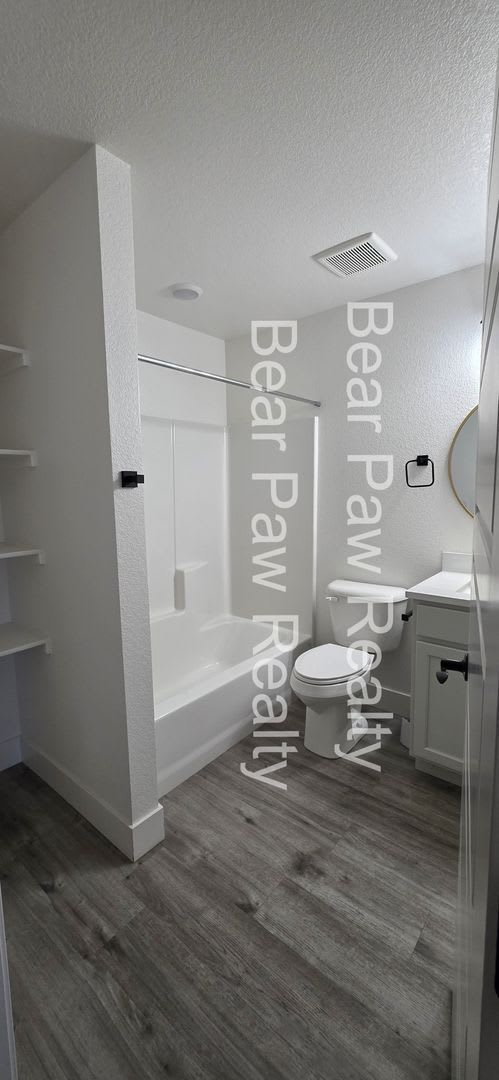 2918 Cribbon Ave – photo 5