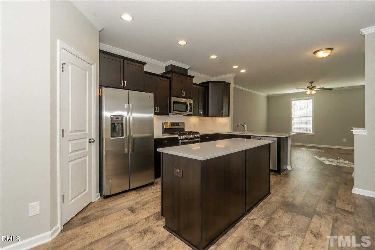 6024 Kayton Street – photo 5
